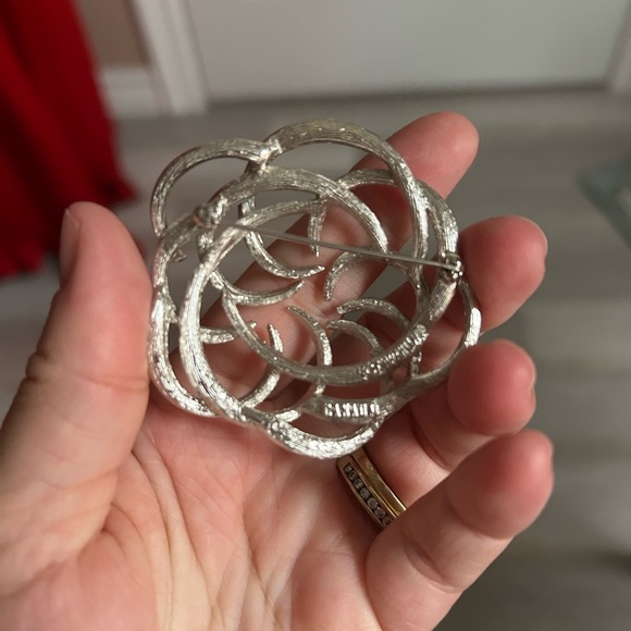 4/$100 SARAH COVENTRY Silver Geometric Brooch 🤓 - Picture 5 of 7